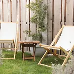 Bessa Homes Deluxe 6 Personen Klima Garten King Size Betten 아파트 프라일라싱