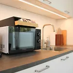 Bessa Homes Deluxe 6 Personen Klima Garten King Size Betten 아파트 *